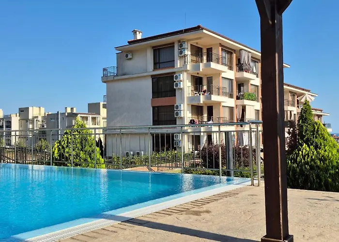 Sofia Macon Appart hôtel 4*